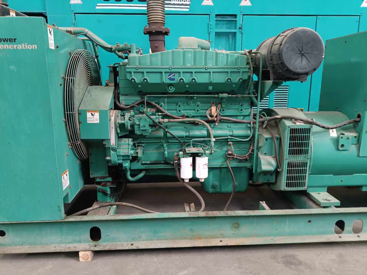 桃山过载会对 600kW 柴油发电机组造成哪些损害？